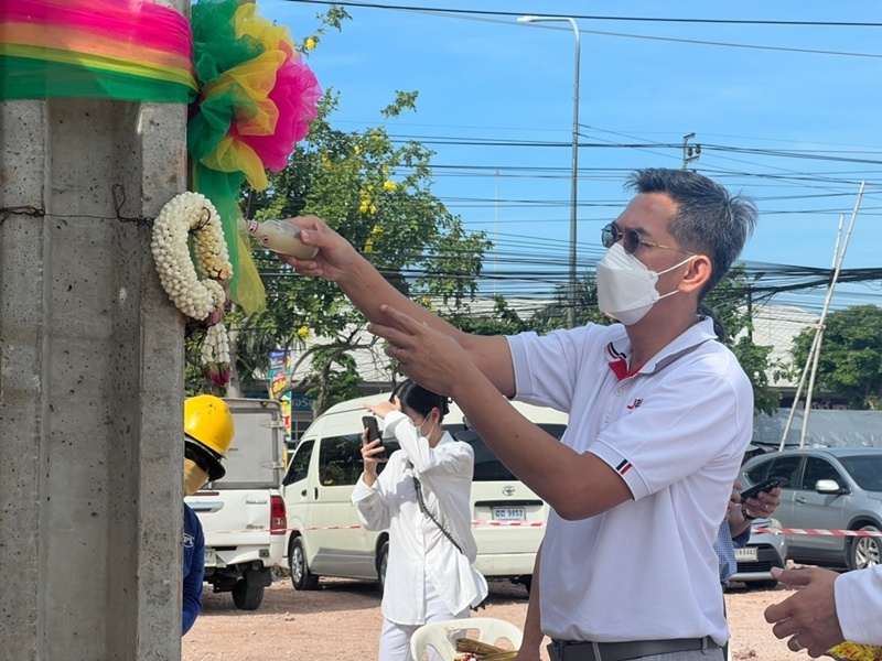 พิธีตอกเสาเข็มฤกษ์ โครงการใหม่ “JAS green village บางบัวทอง”